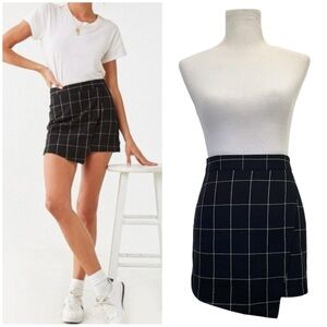 Flannel Plaid A-Line Wrap Mini Skirt | F21, Women’s Small - Black/White